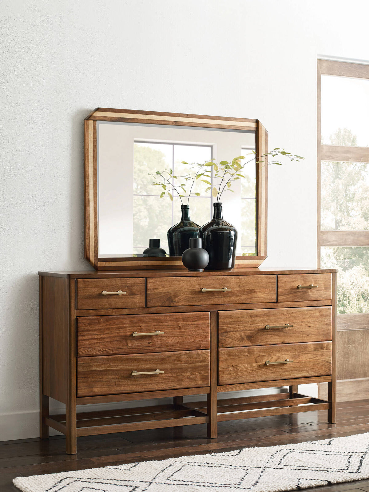 KINCAID MONOGRAM WALNUT DORNOCH MIRROR 315-040