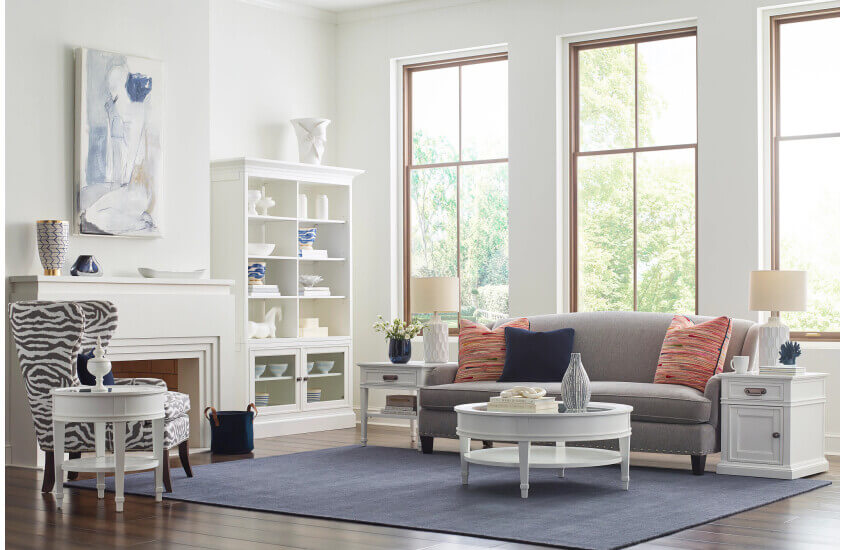 HAMMARY CHAIRSIDE CHEST 267-917