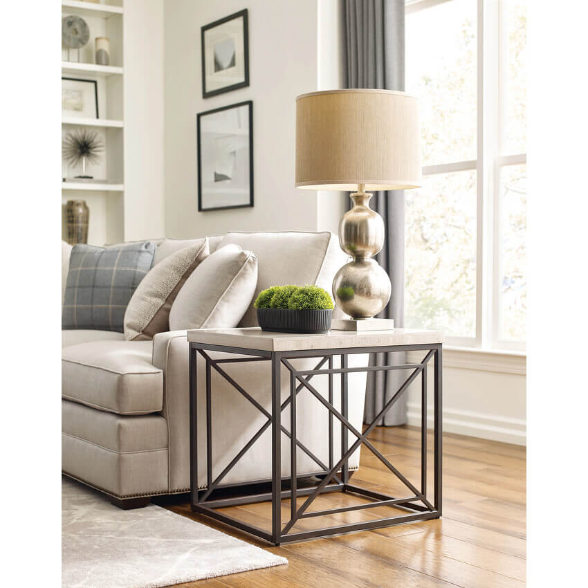 HAMMARY VONNE RECTANGULAR END TABLE 072-915