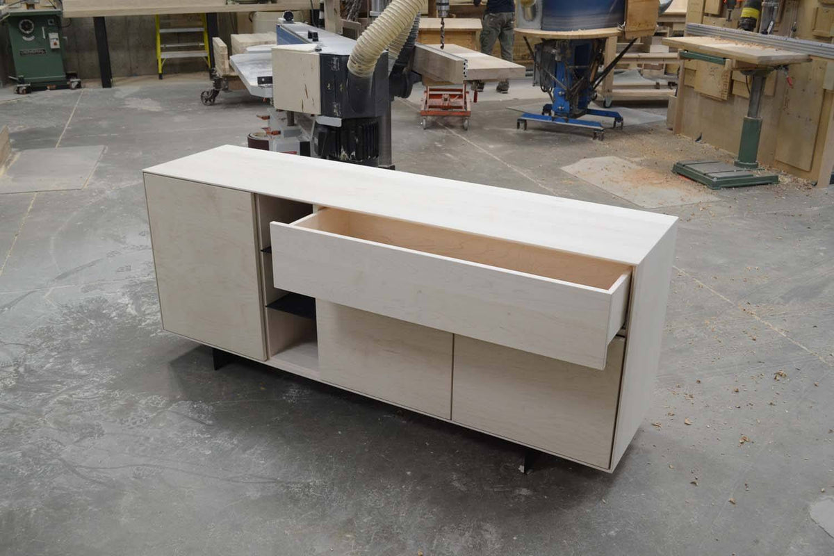CARDINAL WOODCRAFT MISI SIDEBOARD Misi-SB-186030