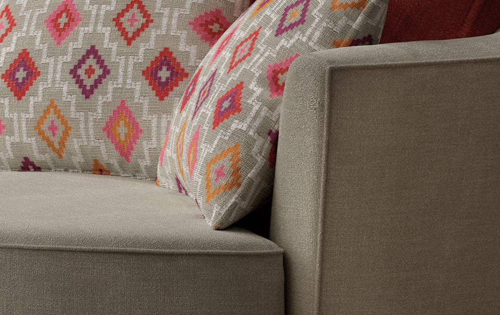 BRENTWOOD Emily Swivel Chair 230-24