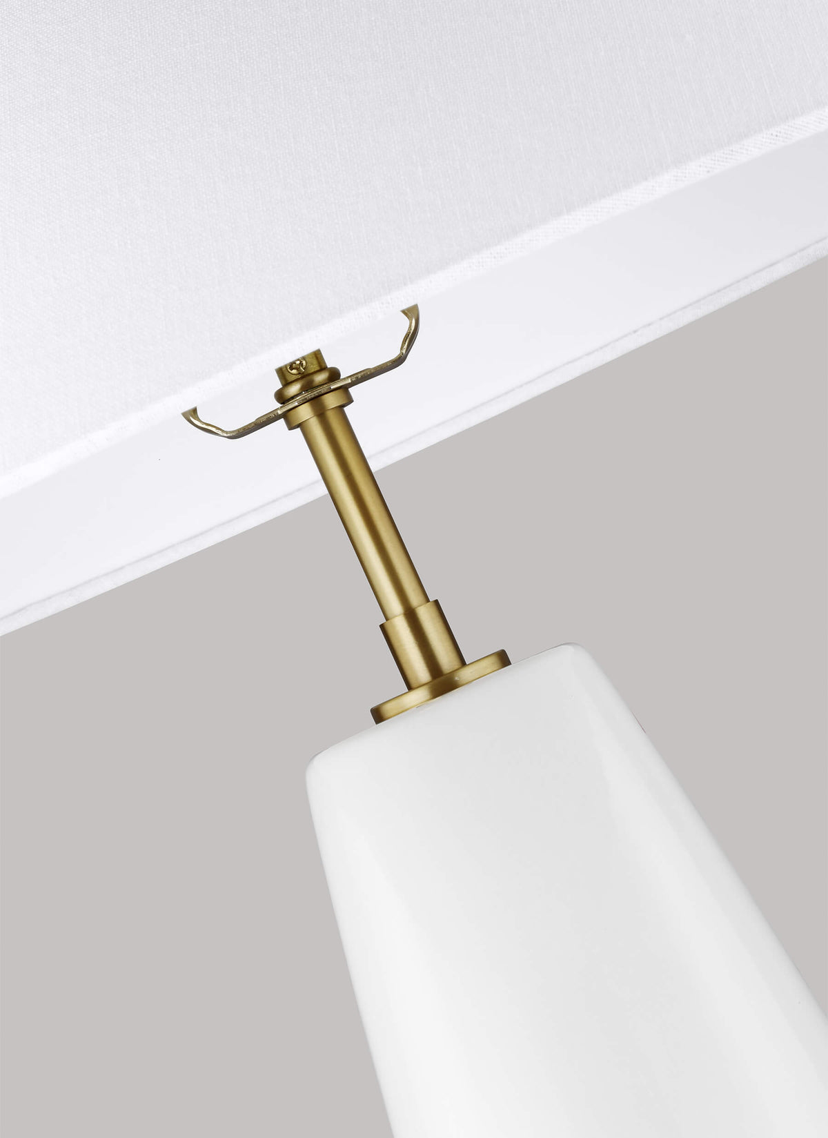 GENERATION LIGHTING Contour Tall Table Lamp Arctic White KT1231ARC1