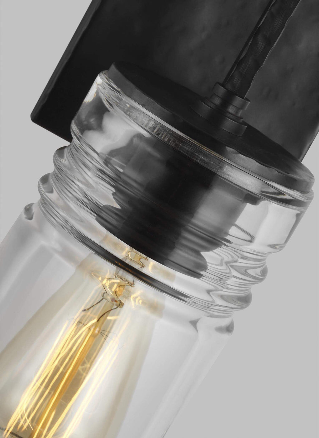 GENERATION LIGHTING Ansley 1 Light Sconce VS2451AI