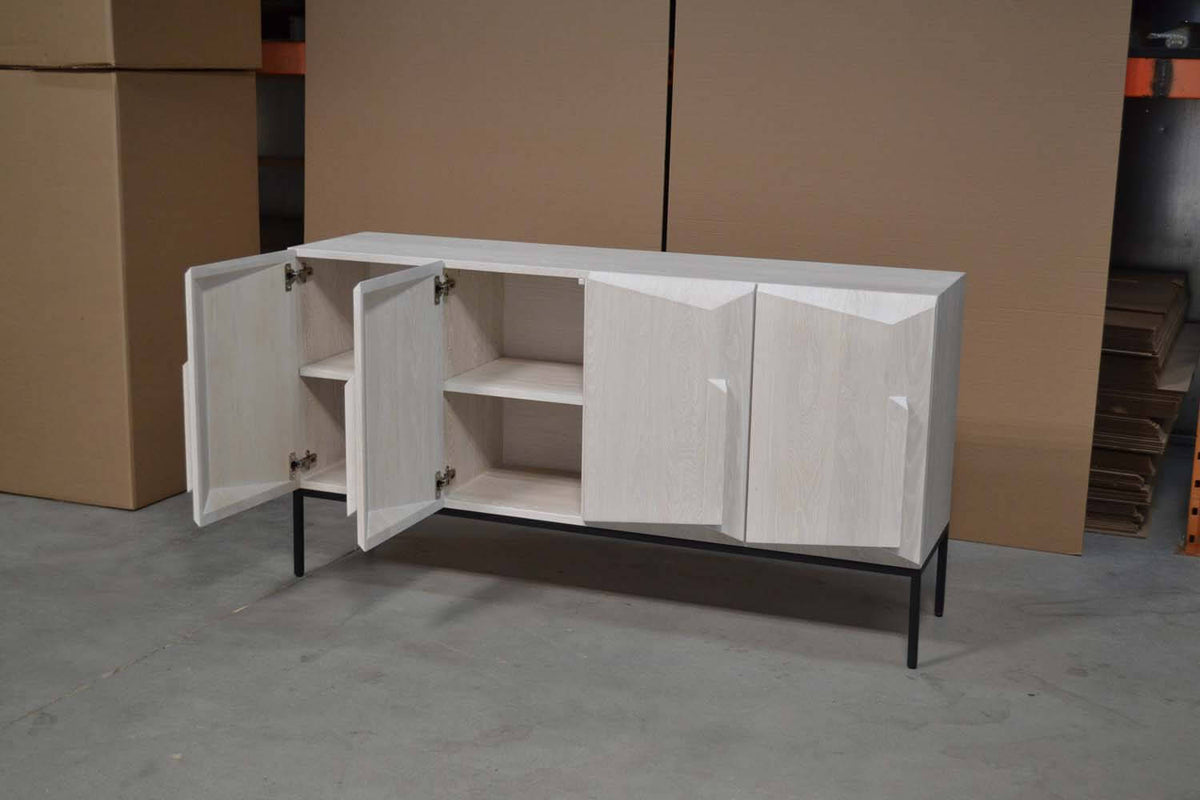 CARDINAL WOODCRAFT GUSTAV SIDEBOARD GUST-SB-186032