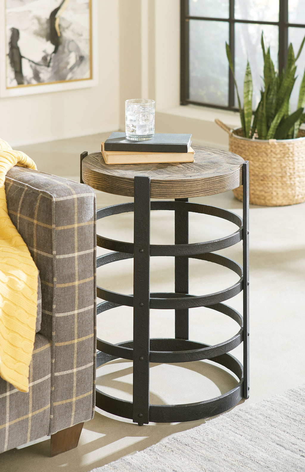 HAMMARY BARREL STRAP END TABLE 090973