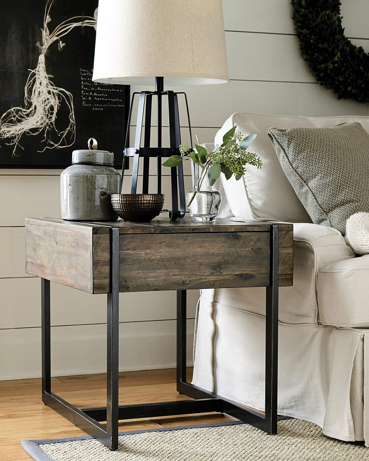 HAMMARY RECTANGULAR DRAWER END TABLE 626916