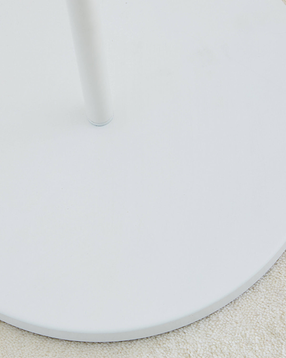 GENERATION LIGHTING Dottie Floor Lamp Matte White KST1011MWT1