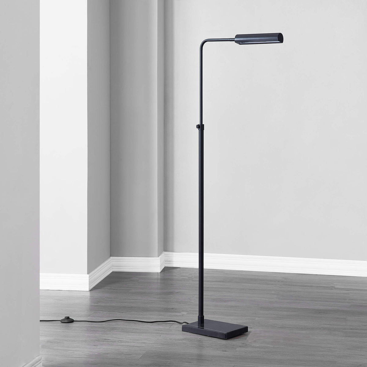 RENWIL FADIA LAMP LPF3138