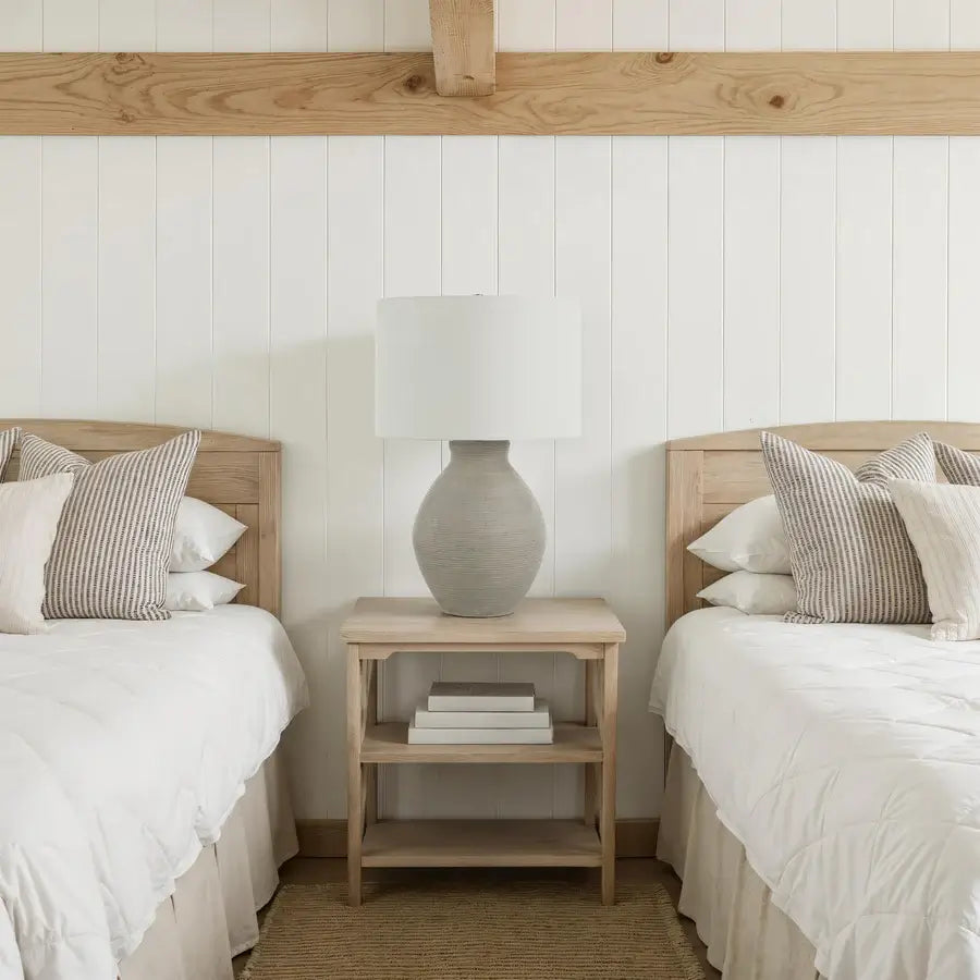 RENWIL DELFINO TABLE LAMP LPT1447EV