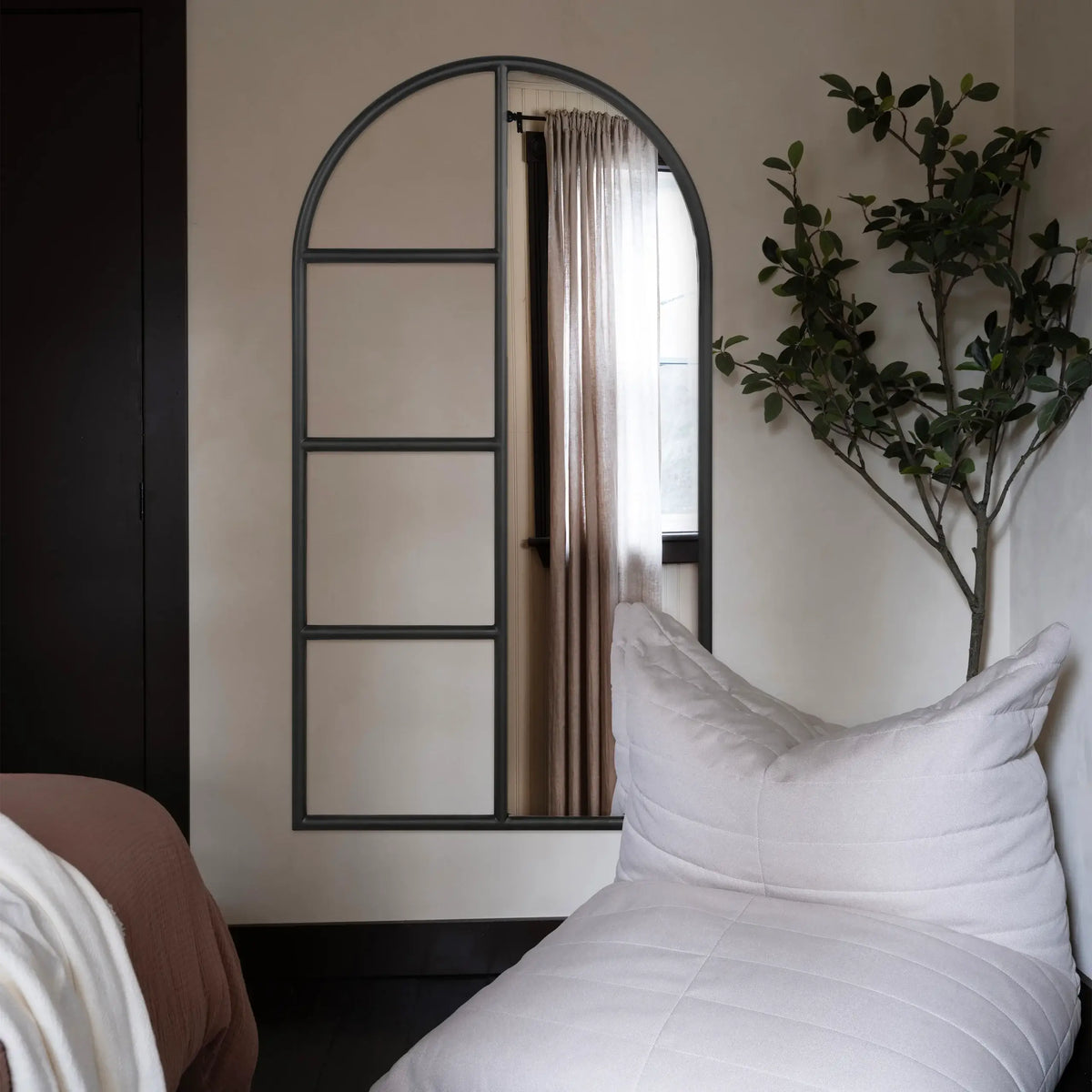 RENWIL TRELLIS MIRROR MT2553