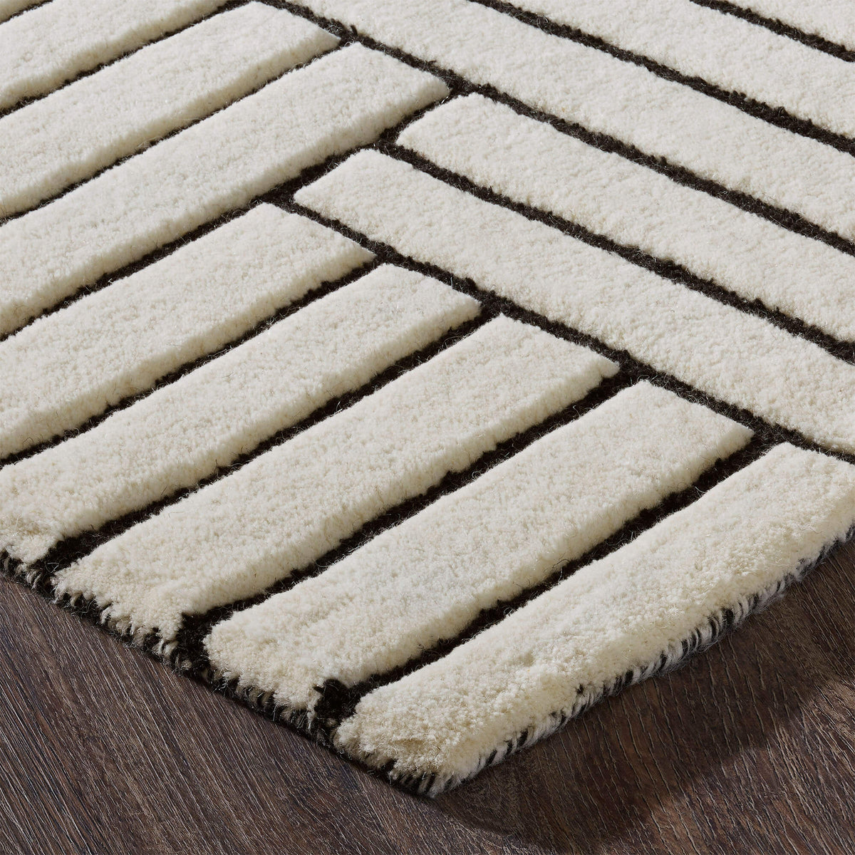 RENWIL  ARCTICA  RUG (9’10" X 13’1" ft) RARC-10182-1013