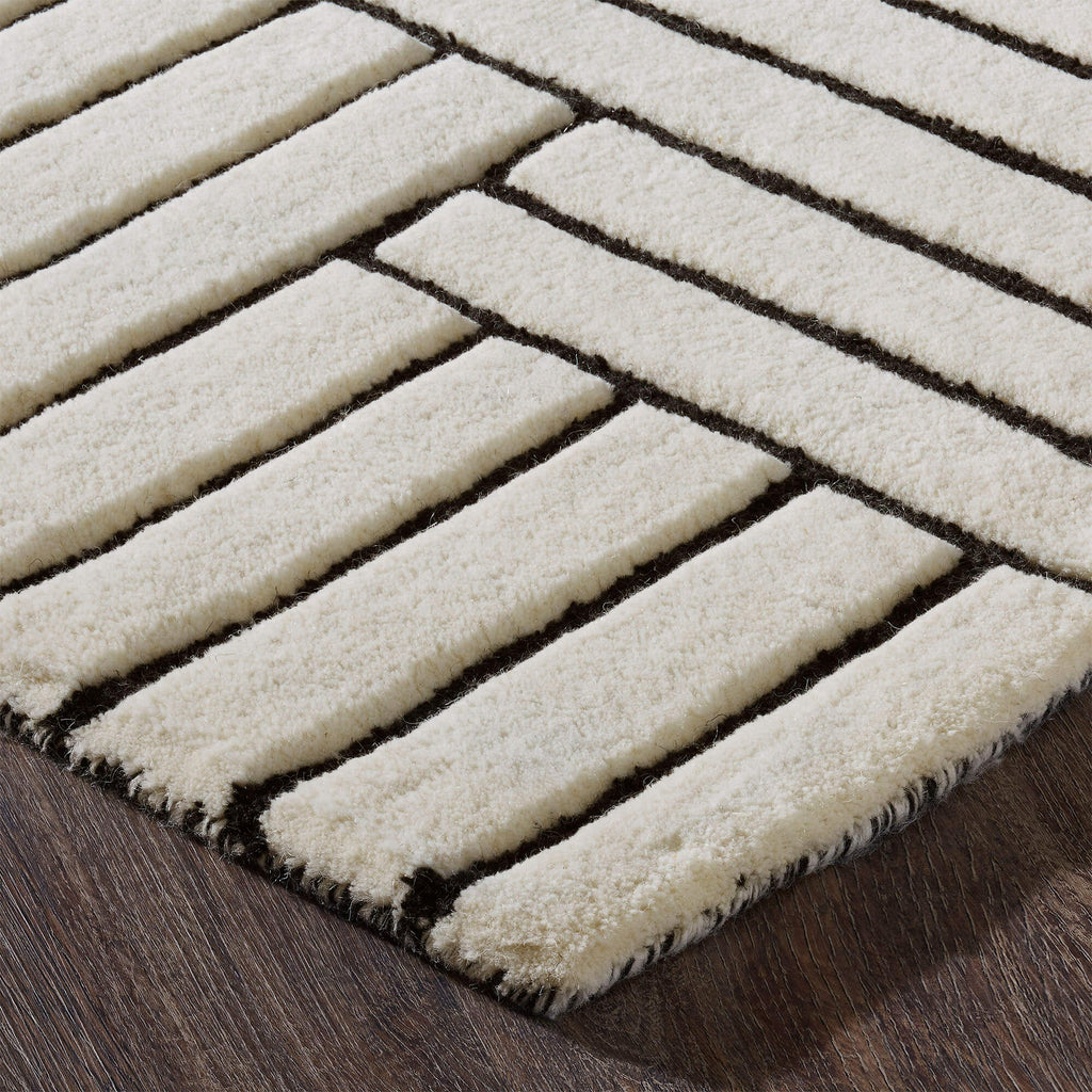 RENWIL  ARCTICA RUG (5’3" X 7’3)  RARC-10182-57