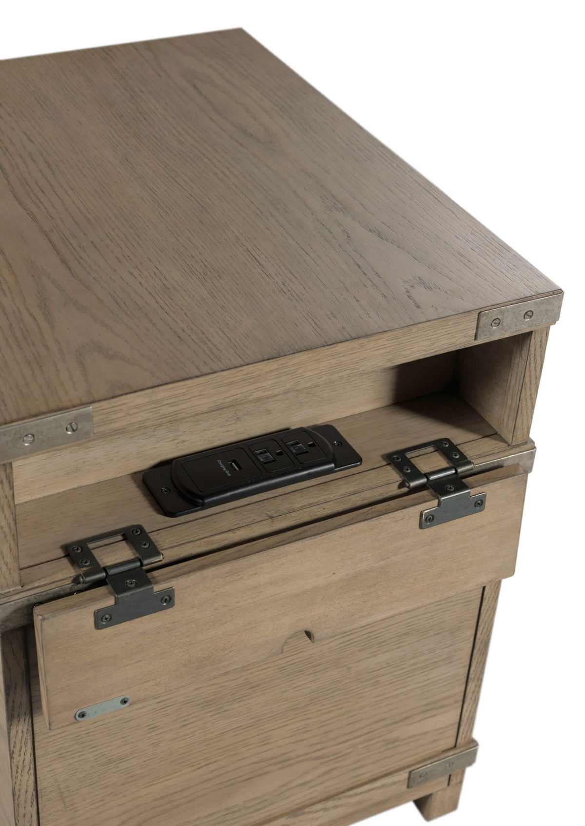 HAMMARY TRUNK CHAIRSIDE TABLE 099-918