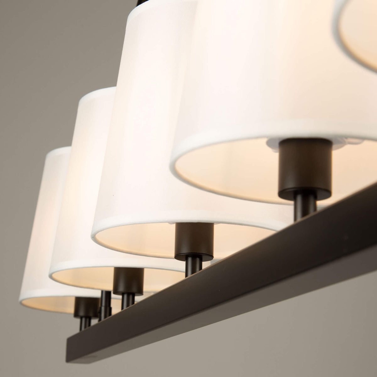 ARTCRAFT RHYTHM 5 LIGHT LINEAR CHANDELIER BLACK SC13336BK