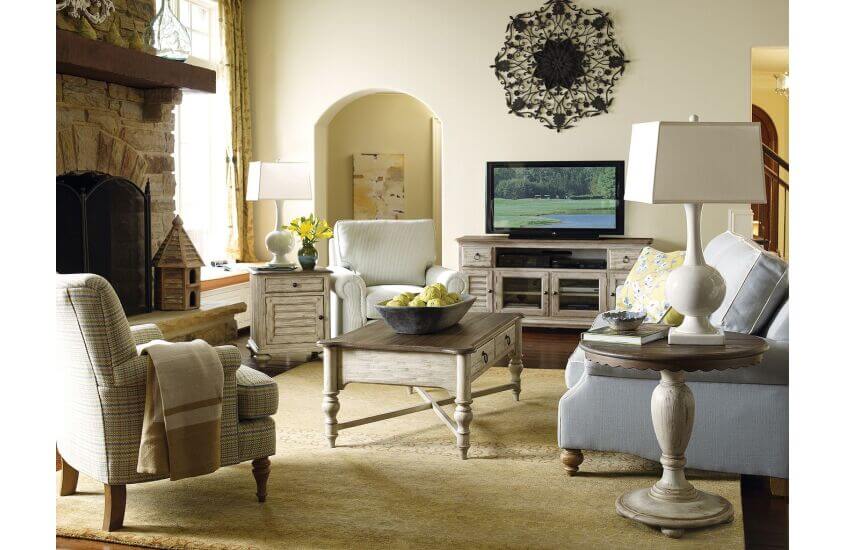 KINCAID WEATHERFORD - CORNSILK  ACCENT TABLE 75-020