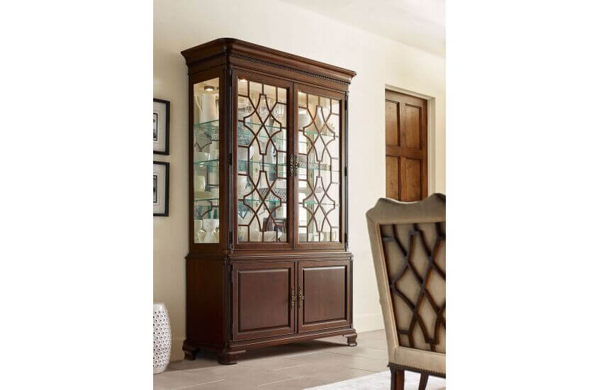 KINCAID HADLEIGH CHINA CABINET 607-830P