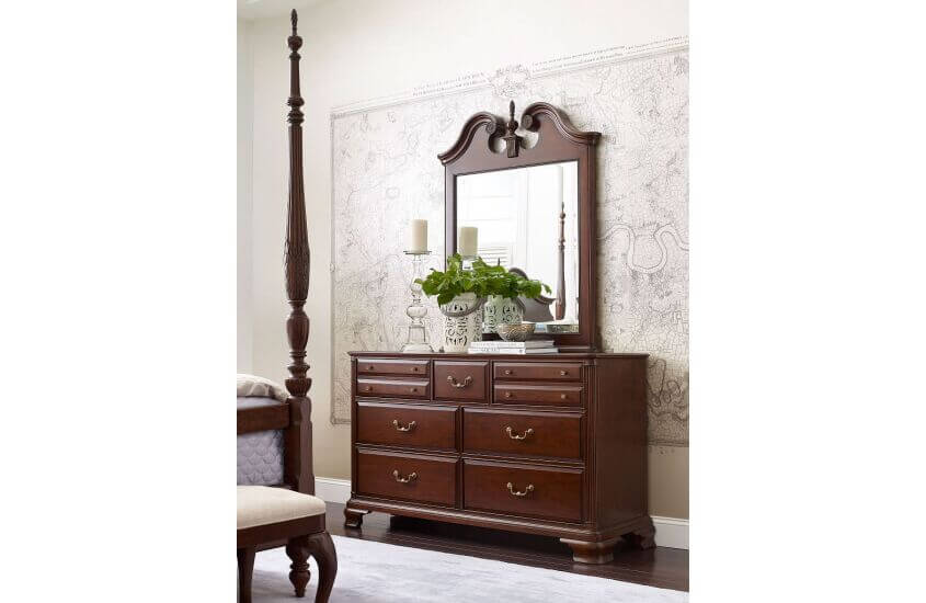 KINCAID HADLEIGH VERTICAL PEDIMENT MIRROR 607-030