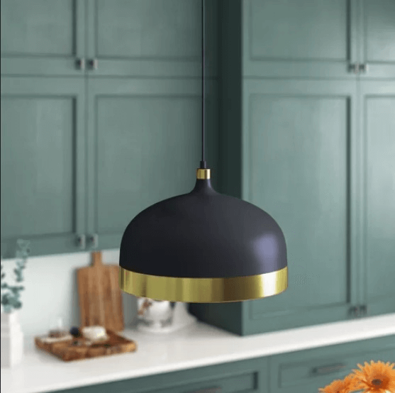 BETHEL BLACK WITH GOLD  PENDANT  SR05BG