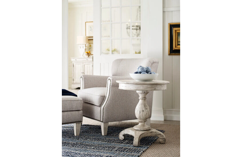 KINCAID SELWYN KELSEY ROUND END TABLE 020-916