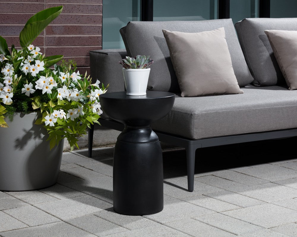 SUNPAN  101364  GOYA END TABLE