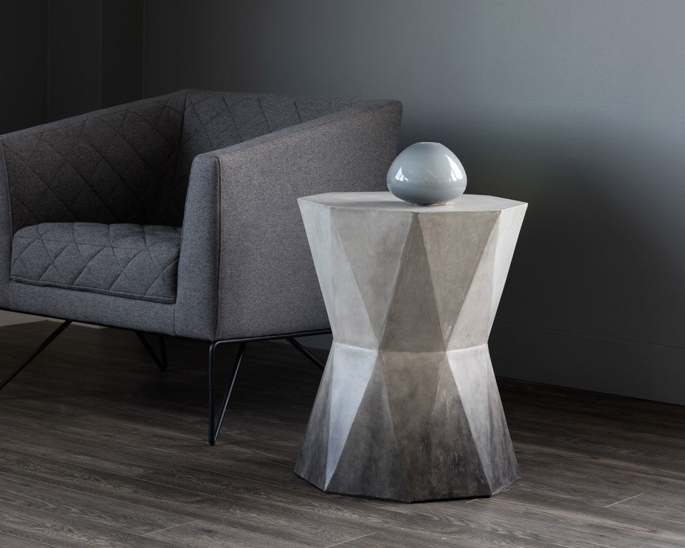 SUNPAN  102170  PRISM END TABLE