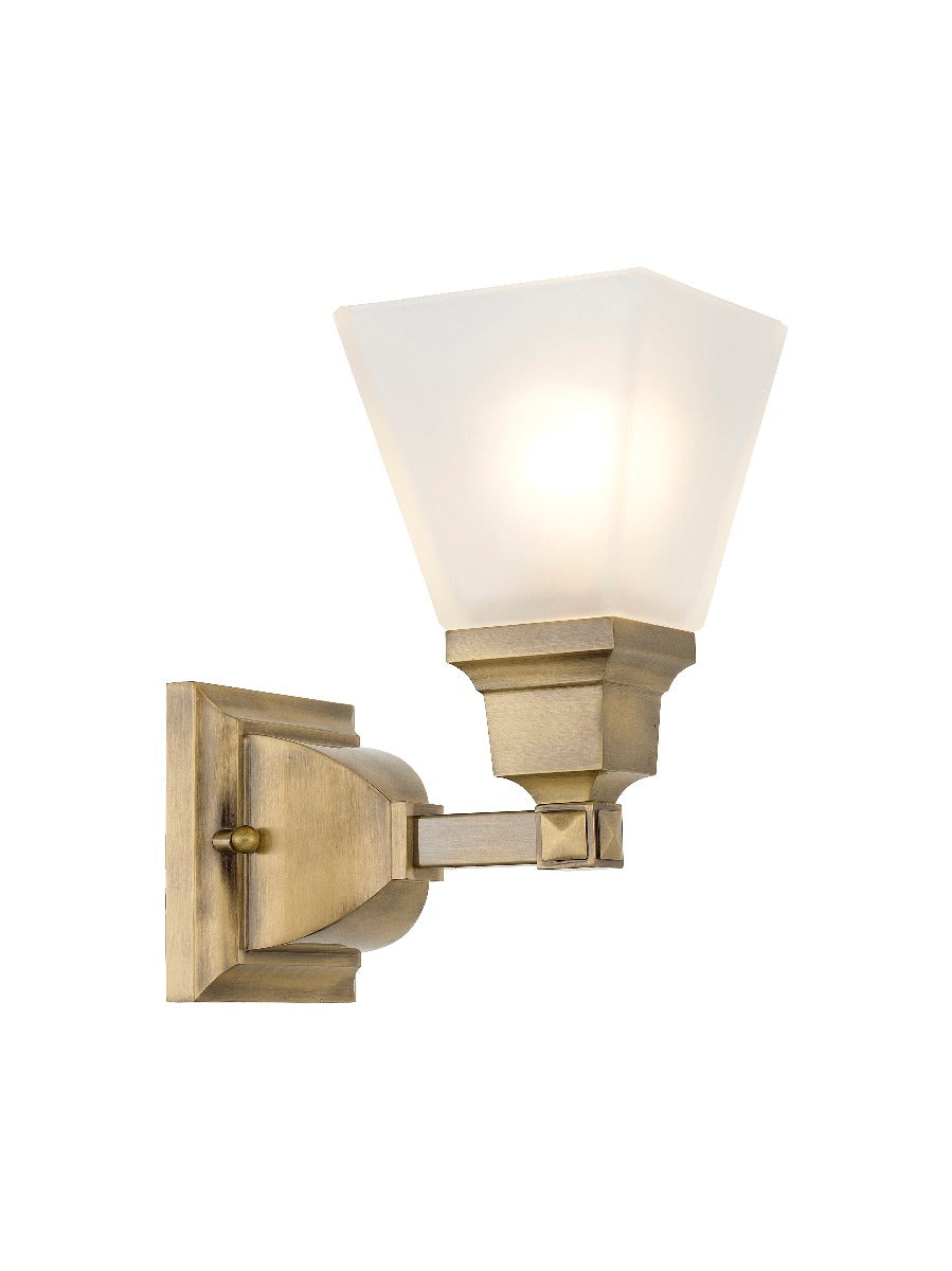 LIVEX LIGHTING  1031-01 Mission  Bath Vanity