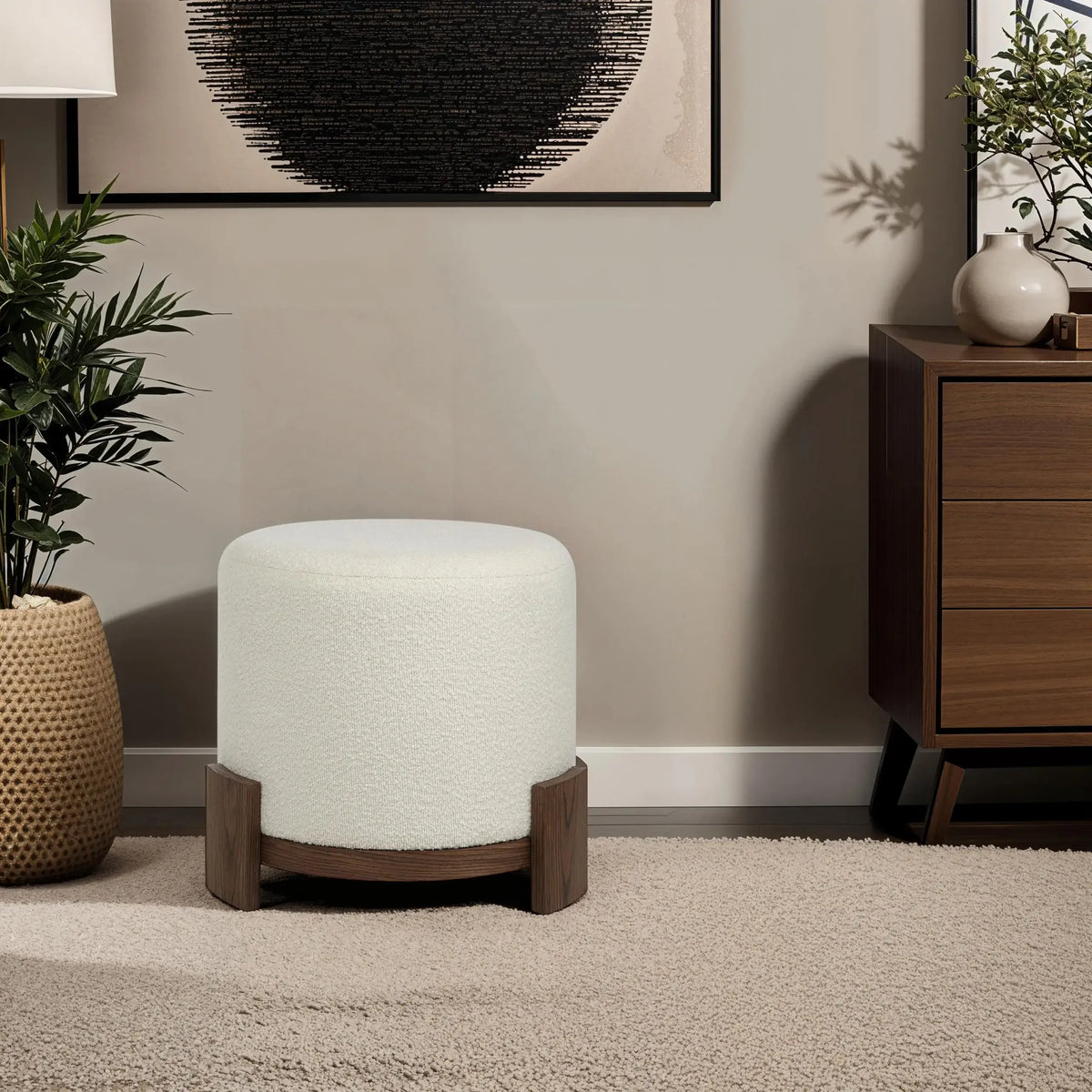 RENWIL CHAVES OTTOMAN CHA114