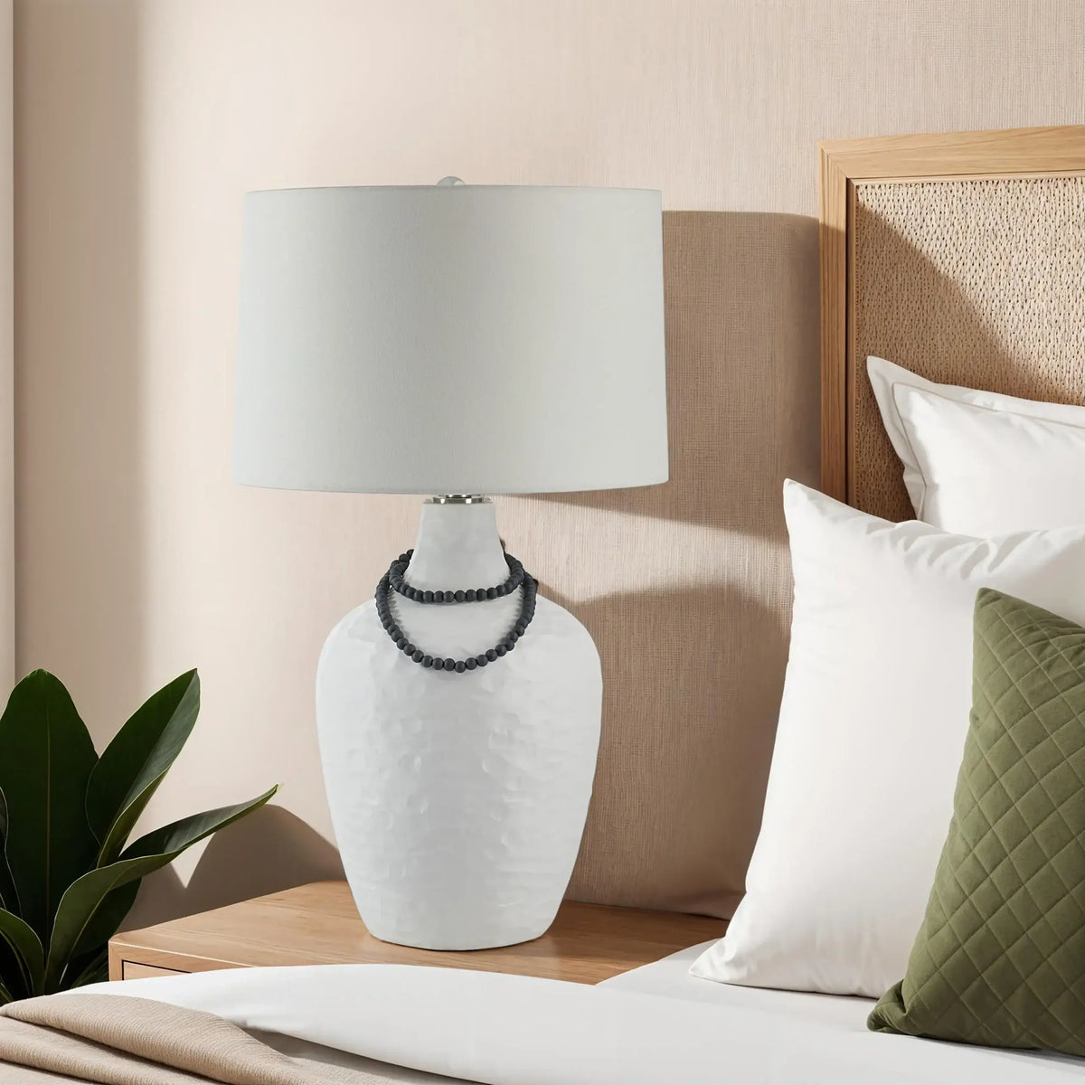RENWIL NARANJA TABLE LAMP LPT1340