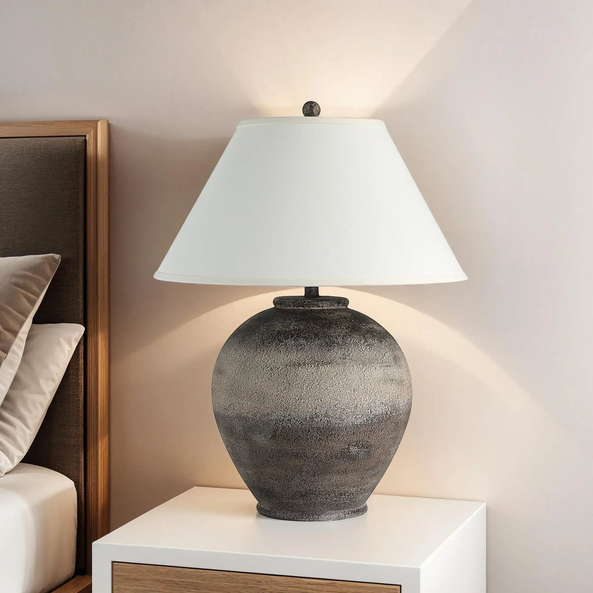 RENWIL BRONCE TABLE LAMP LPT1322