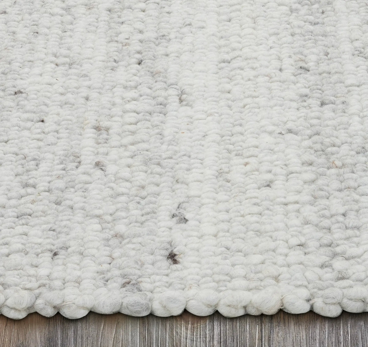 RENWIL MEGHAN RUG (5’3" X 7’3" ft)  RMEG-31425-57