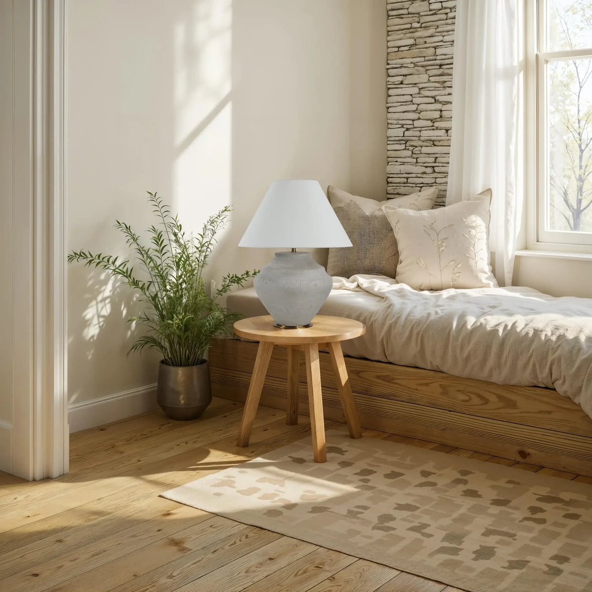 RENWIL IUKIA TABLE LAMP LPT1369