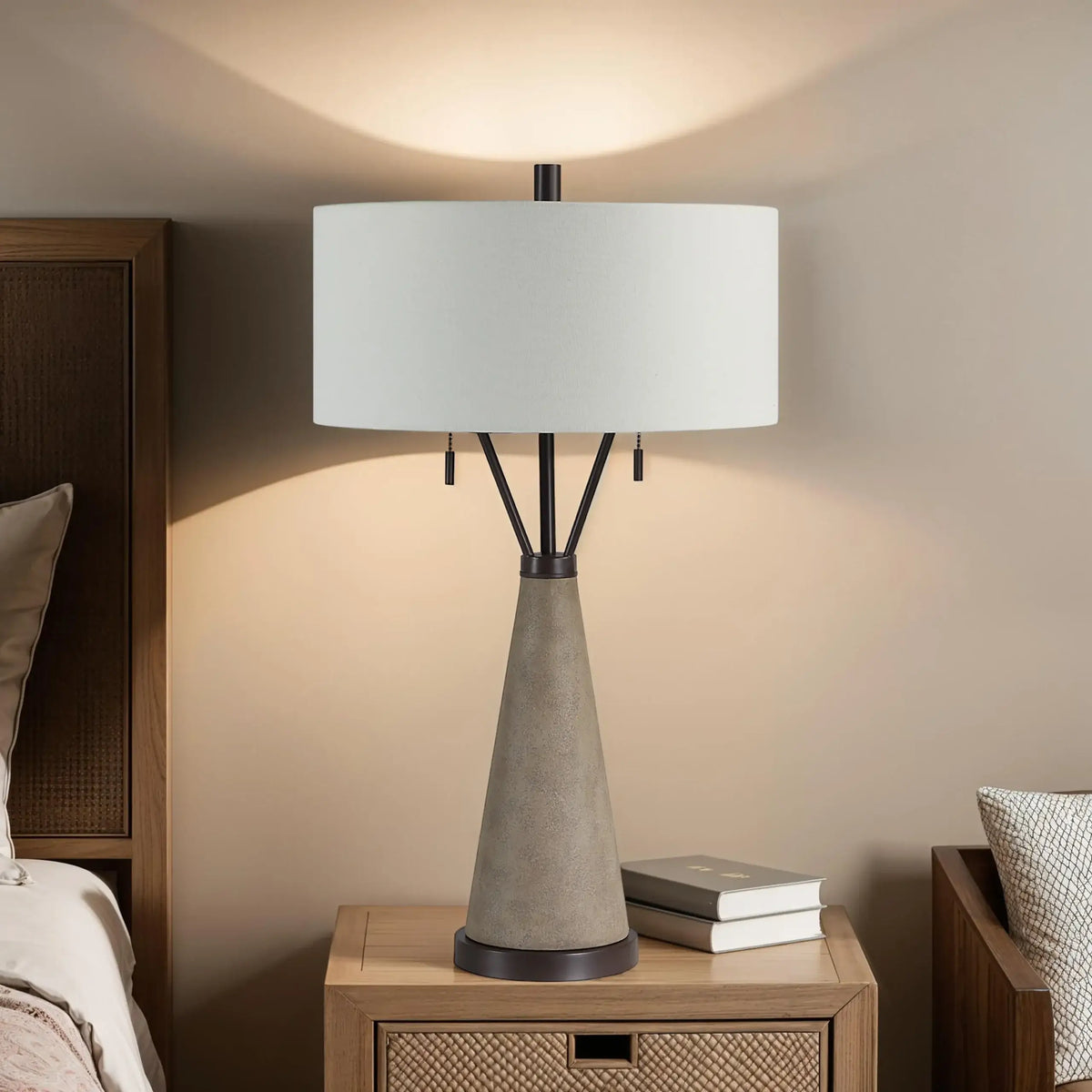 RENWIL LOURDES TABLE LAMP LPT1333