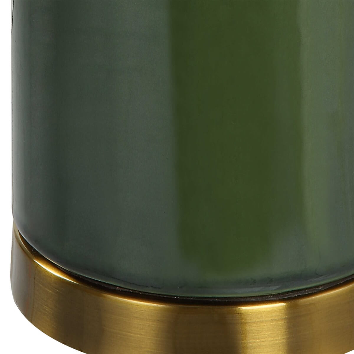 GREEN CERAMIC TABLE LAMP 1-81162w