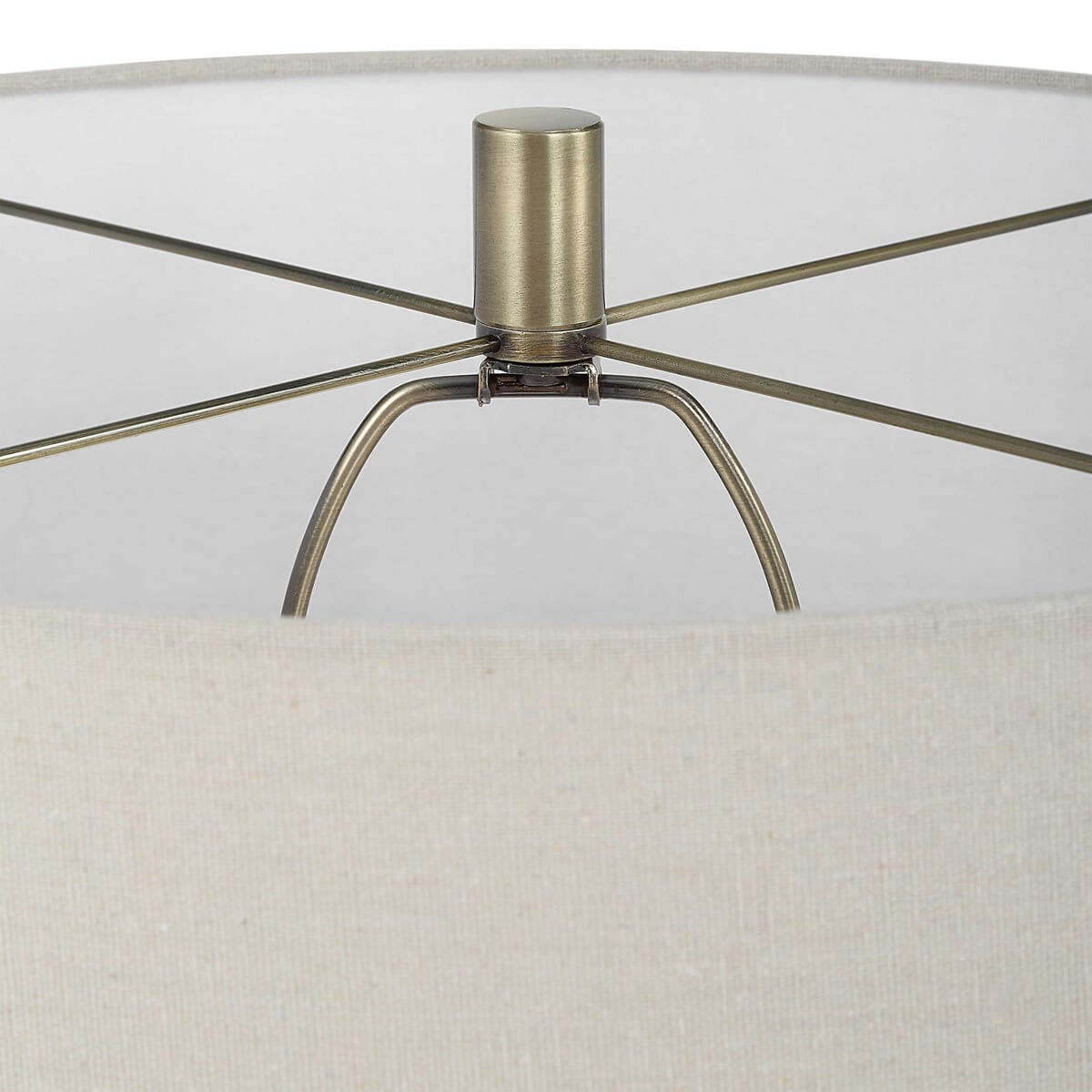 ANTIQUE BRASS FLOOR LAMP 1-35162w